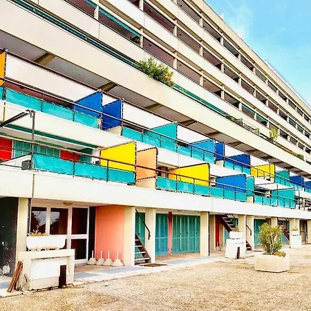Seaside - Fronte Mare Con Piscina Apartmán Ospedaletti