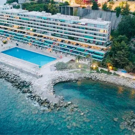 Apartmán Seaside - Fronte Mare Con Piscina *