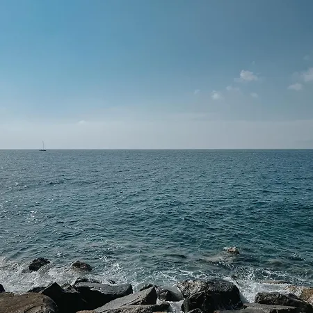 Seaside - Fronte Mare Con Piscina