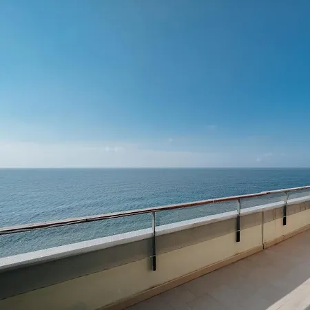 Apartmán Seaside - Fronte Mare Con Piscina