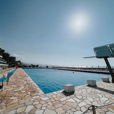 Apartmán Seaside - Fronte Mare Con Piscina *