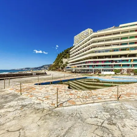 Seaside - Fronte Mare Con Piscina * Ospedaletti