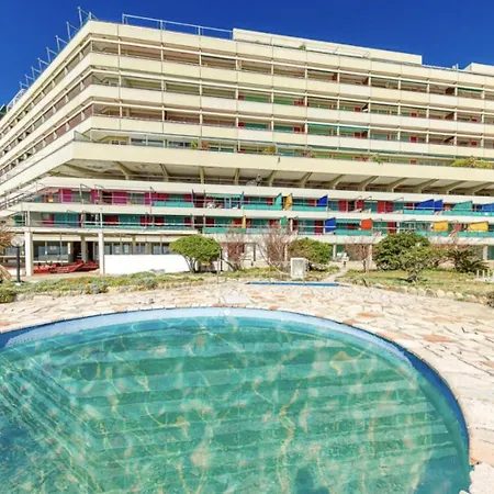Seaside - Fronte Mare Con Piscina * Ospedaletti